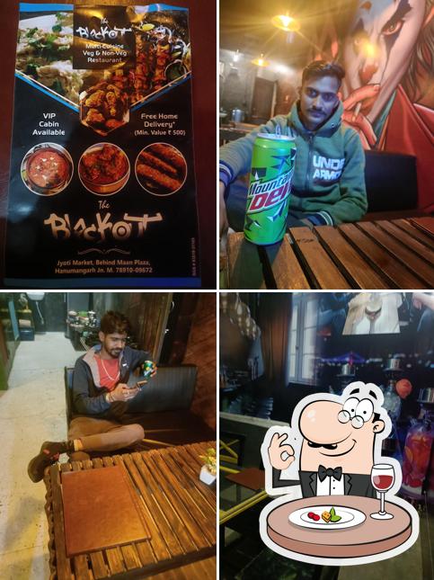 The blackout resturant