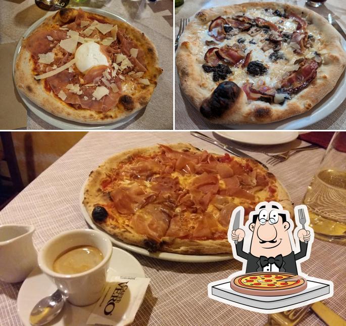 Prenditi una pizza a Ca'Romea Ristorante Pizzeria