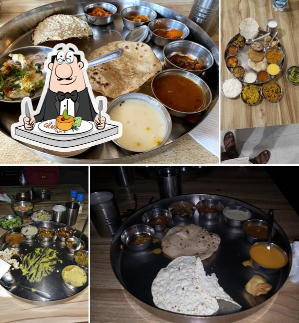 Shreeji Thal Dining Hall Dakor Best Gujarati Restaurant, Dining Hall