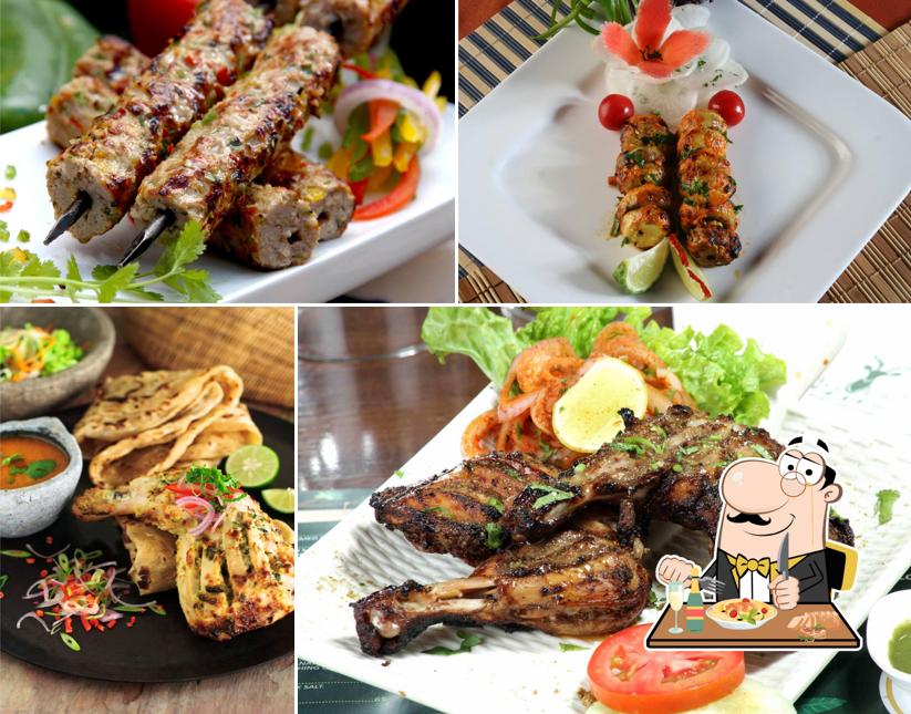 Food at Park Balluchi Express