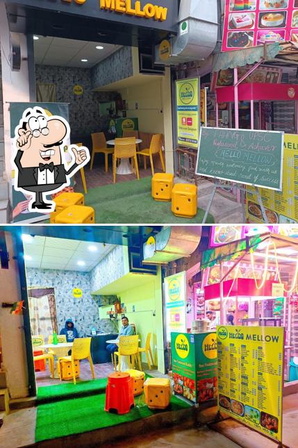 The interior of Hello Mellow