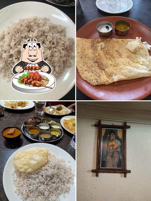 Food at Hotel Chinnu’s