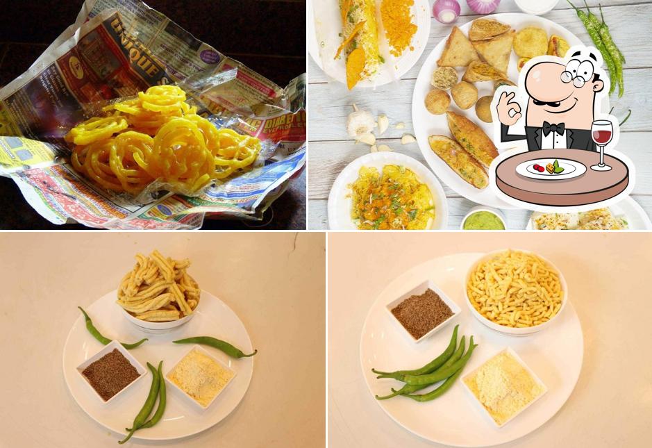 Food at Jani Farsan