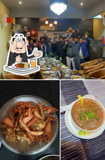 Viveka NaNdaN Family Restaurant is distinguished by food and interior