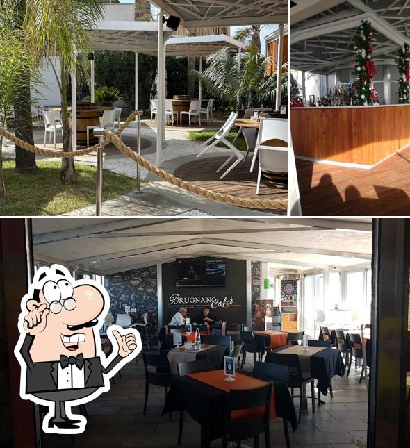 Siediti a un tavolo di Brugnano Cafè