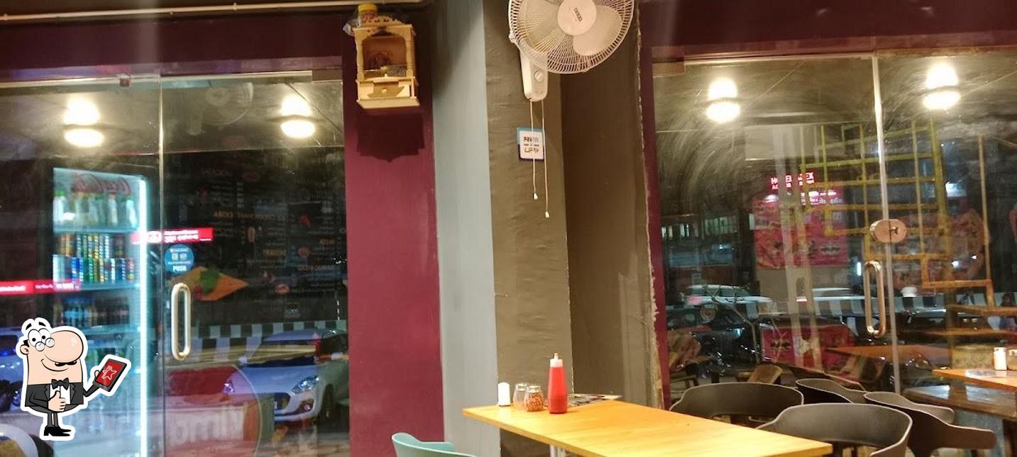 Look at the photo of BURGER CLUB