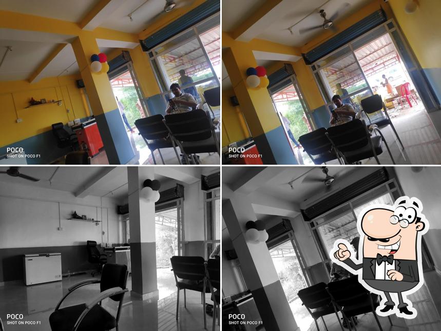 The interior of Hotel budha palace And champaran meat (restaurant)