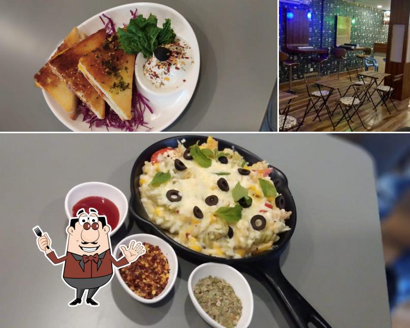 Among different things one can find food and interior at Pizza punch