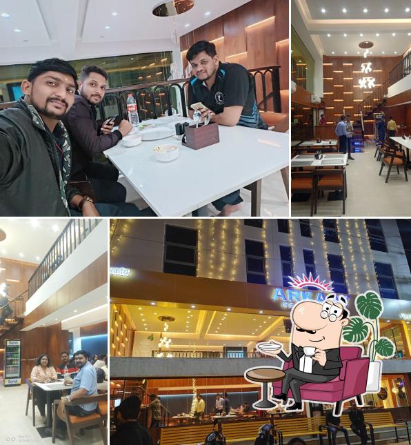 Arkaay Restaurant