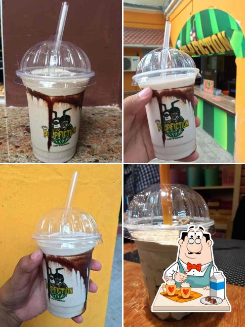 Order different drinks offered by Pulpfiction Thickshakes & Cafe