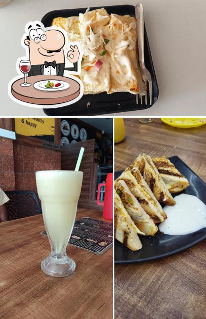 Food at Tea Topia Juice & Bakes