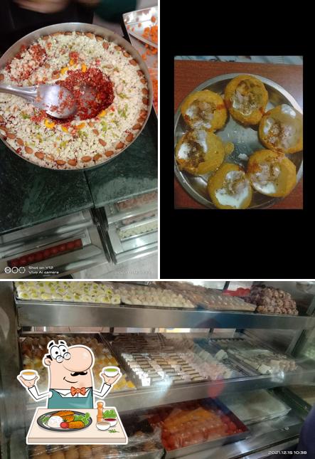 Food at Shiv Charan Hotel