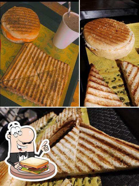 Grilled cheese sandwich at Burger Mania