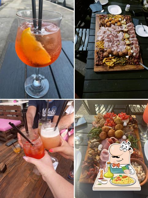 Platti al KARMA Bar e Tavola Calda