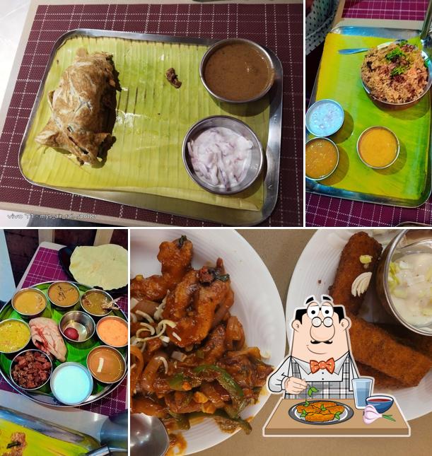 Chicken wings at Madurai Uma Mess