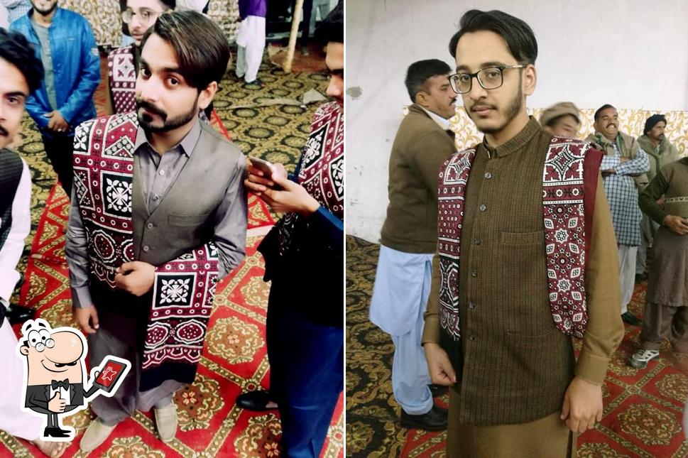 Here's a picture of Sakhawat Hotel Malegaon