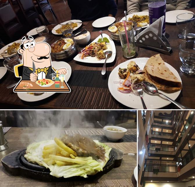 The image of TransCurry Restaurant’s food and exterior