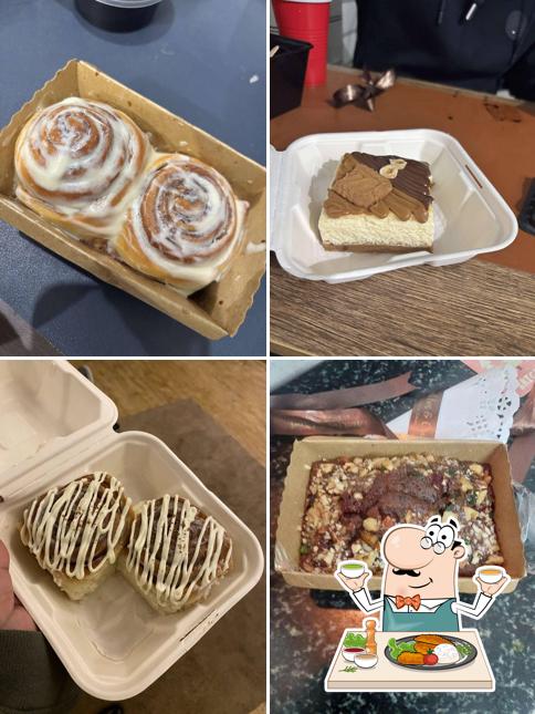Food at Crinkles N Crust