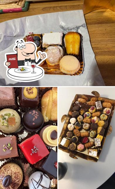 Pasticceria al Pasticceria Battistini