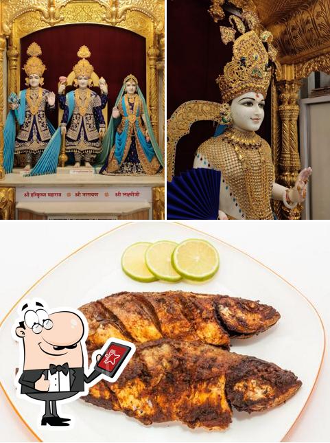 Check out the picture showing exterior and meat at Dk Kahar Fish Fry