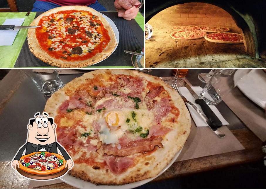Scegli una pizza a La Luge