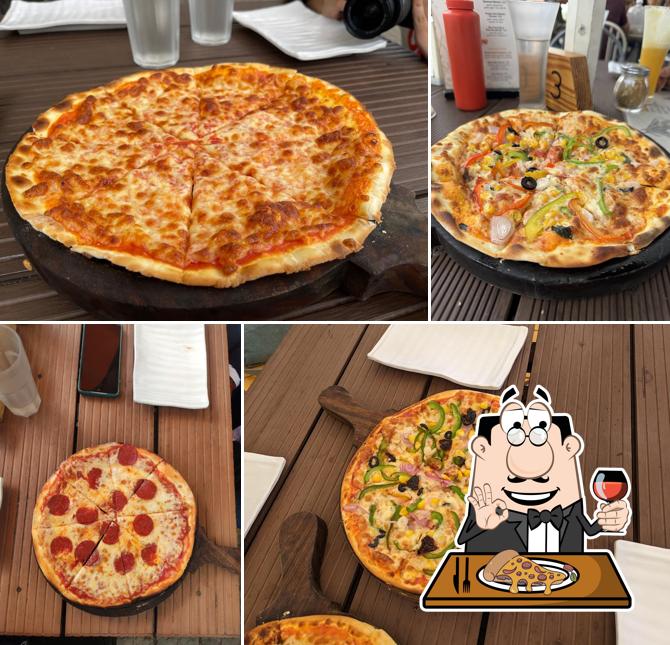 Get various kinds of pizza