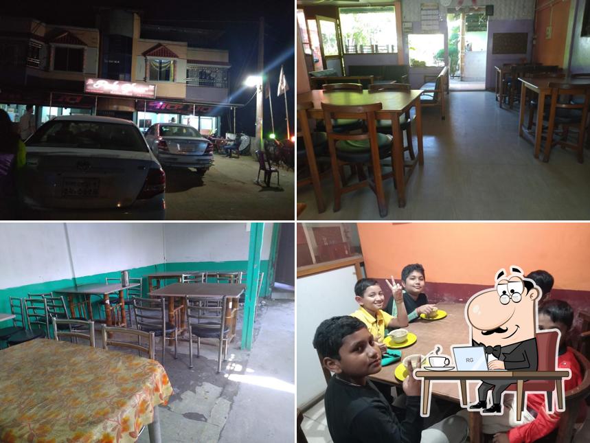 The interior of Pakghar Restaurant