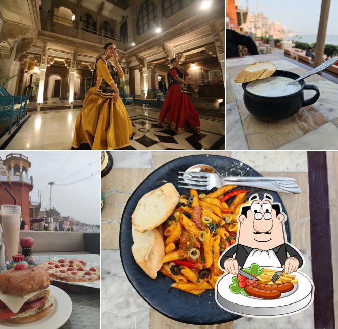 Meals at Guleria Kothi Hotel
