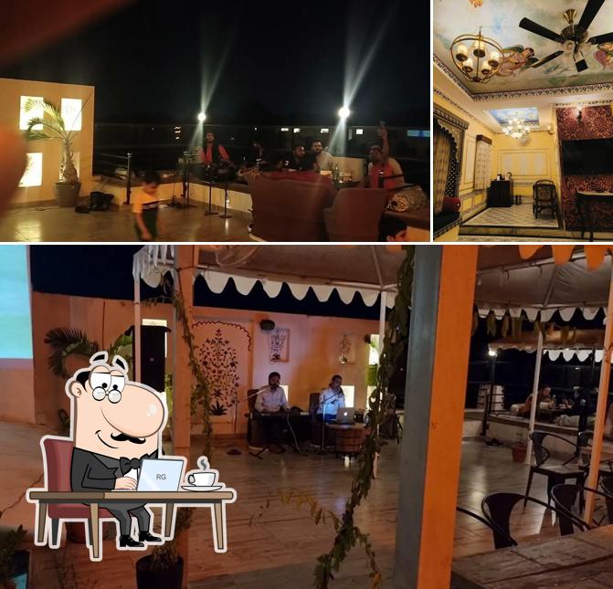 Check out how Jaajam Restaurant looks inside