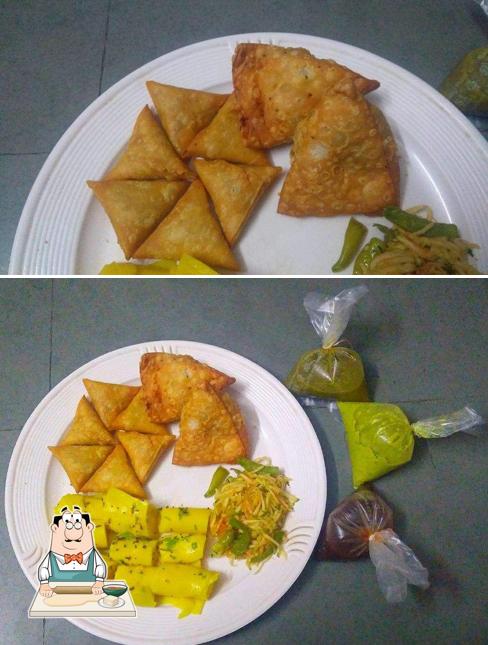 Samosa at SHREE JALARAM KHAMAN HOUSE