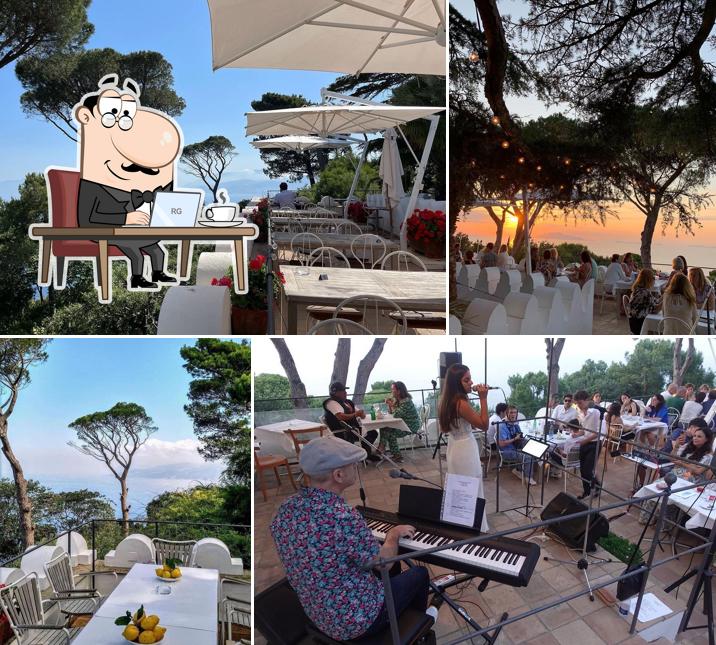 Gli interni di Café Caso - Capri (na)