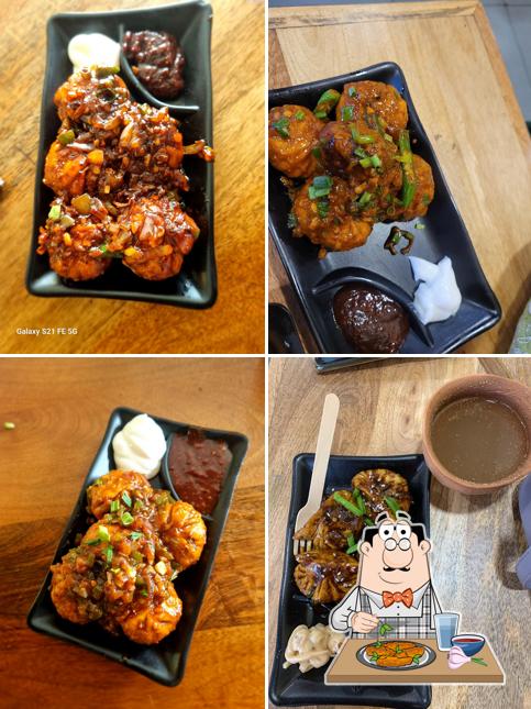 Chicken wings at Desi Drool