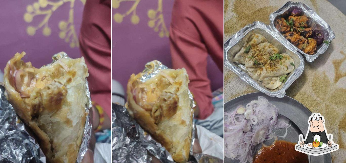 Food at Radhika kathi rolls