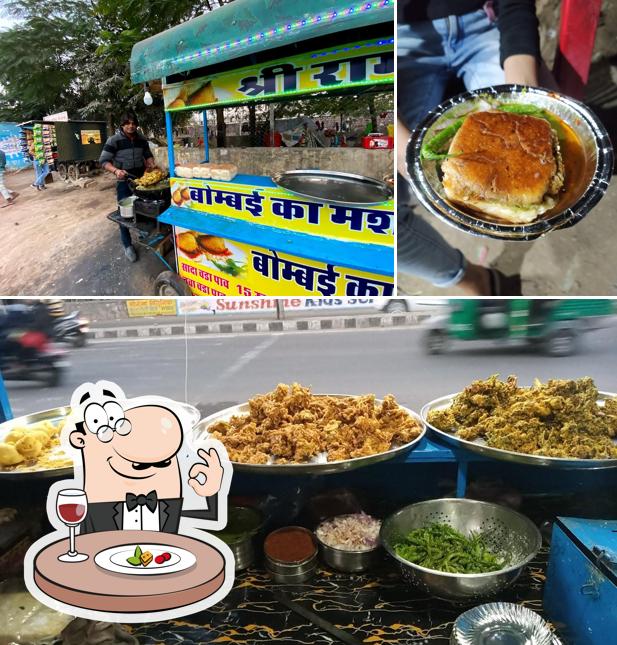 Meals at Mumbai Vada Pav