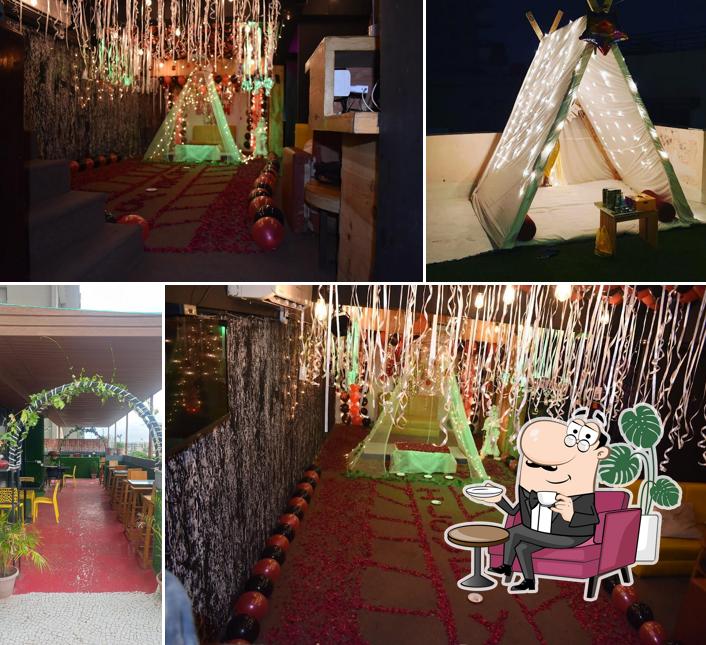 Check out how Heartbeat rooftop cafe Ahmedabad looks inside