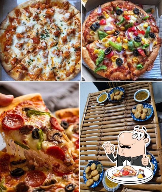 Pick pizza at Gadh Kalewa