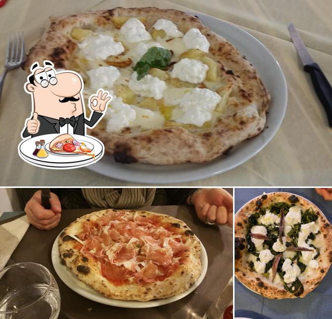 Prenditi una pizza a Pizzeria Antipasteria da Antonio