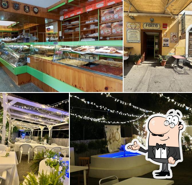 Siediti a un tavolo di Antico Forno Aiello Bar e Pizzeria Garden