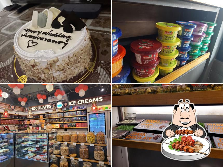 Food at Mango Bakers