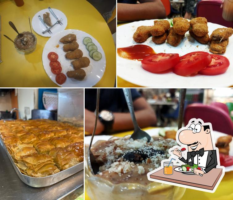 Food at Istanbul cafe