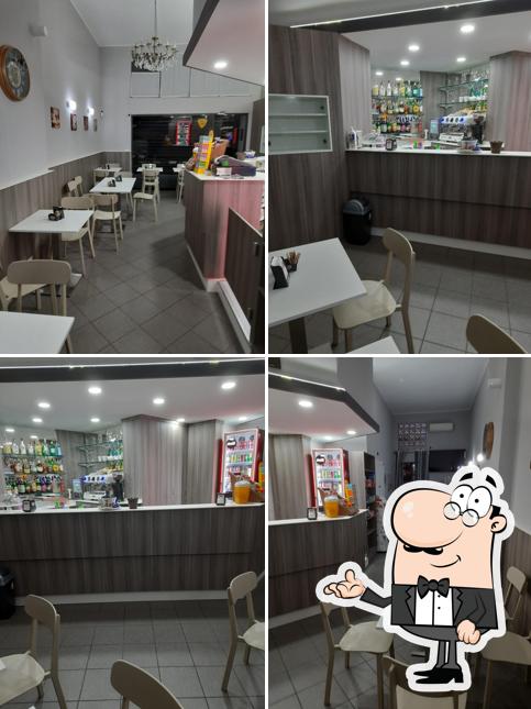Gli interni di Bar PRIMAVERA di Menendez Matos Mariechy