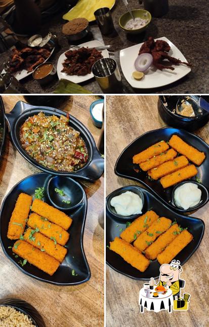 Food at SUVAI BIRIYANI CENTER