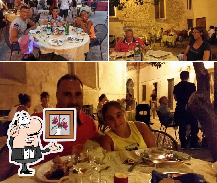 Siediti a un tavolo di Arte dei Sapori