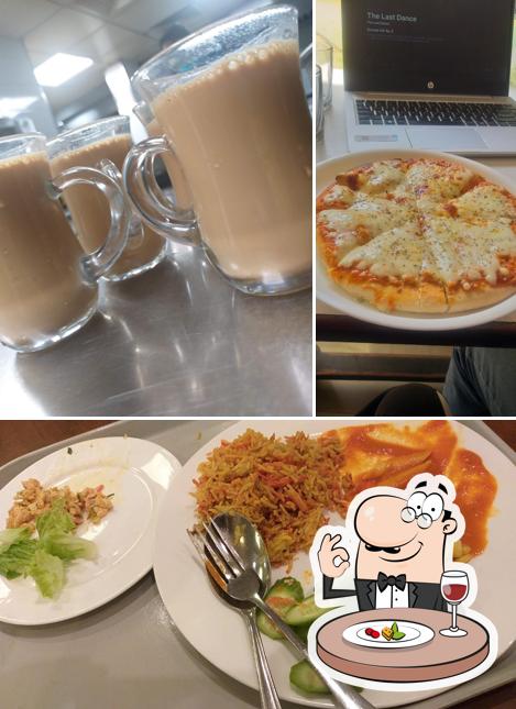 Food at Infinity Food Hub
