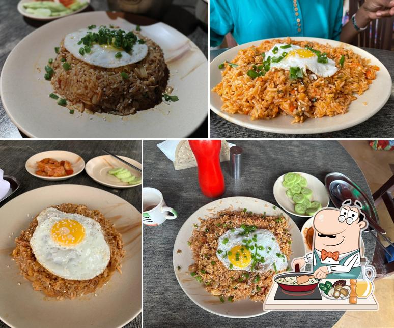 Fried rice at Fotiya's Restaurant Cafe Jaisalmer