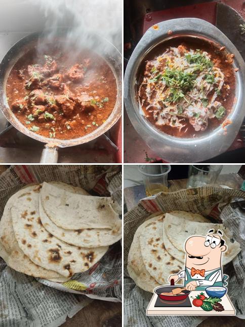 Chicken curry at Mulla Ji Ka Dhaba