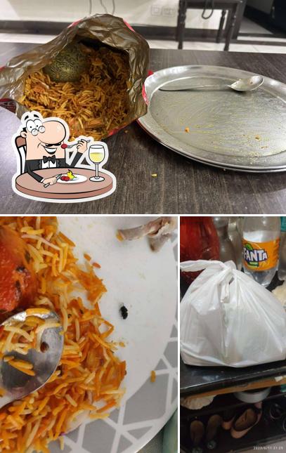 Among different things one can find food and interior at Shama Biryani & Chicken Corner