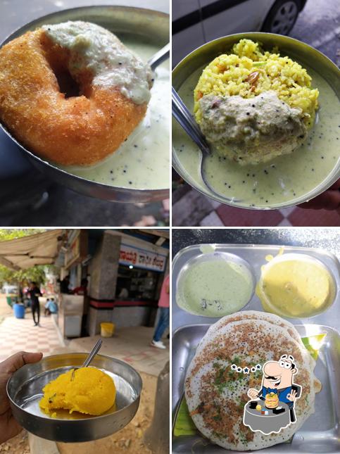 Food at Gayathri Coffee Kendra