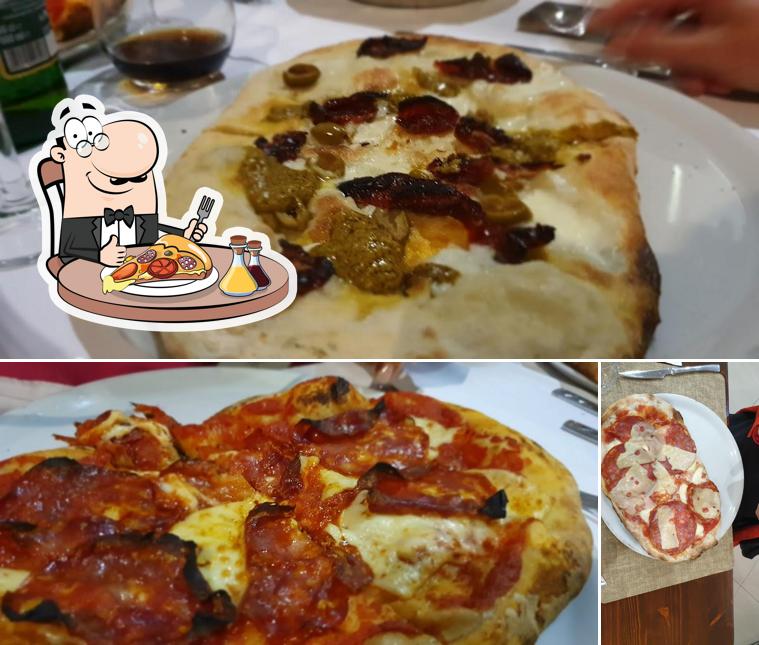 Ordina tra le molte varianti di pizza