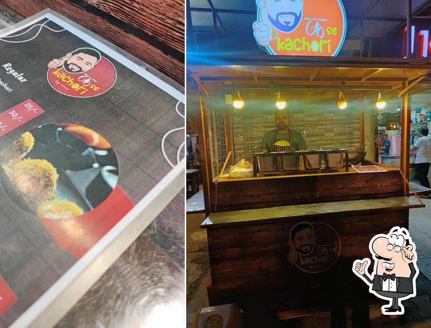 The interior of K se kachori